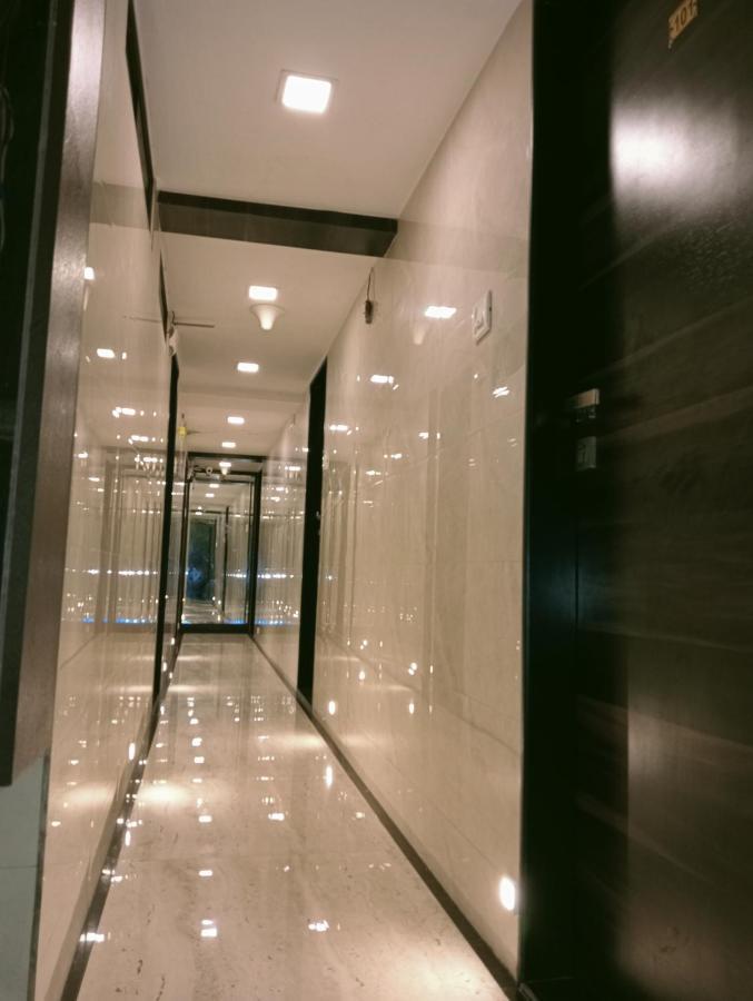 Hotel Qamar Mumbai Exterior photo