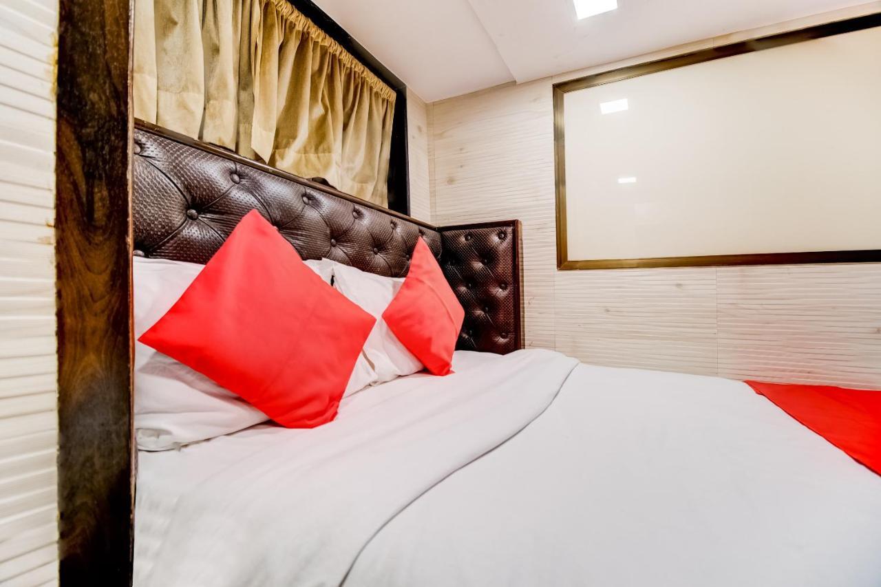 Hotel Qamar Mumbai Exterior photo